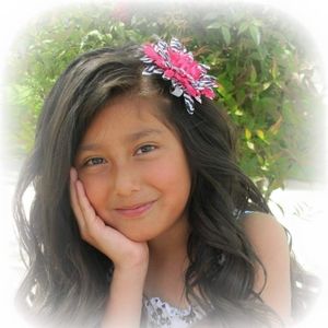 Meet your Posher, Angela liela